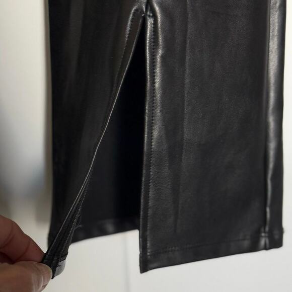 NWT Abercrombie & Fitch Faux Leather Pants Split Front Black Sz Small/Long - Picture 6 of 9
